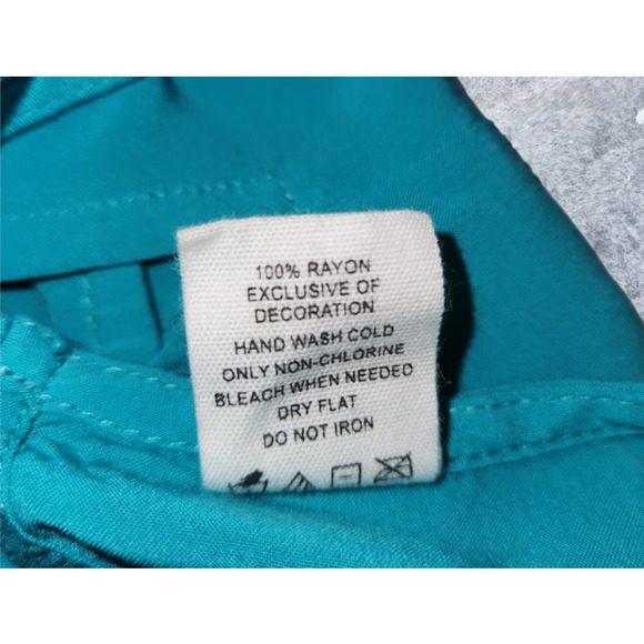 Beautiful Teal Embroidered Blouse - Picture 5 of 5